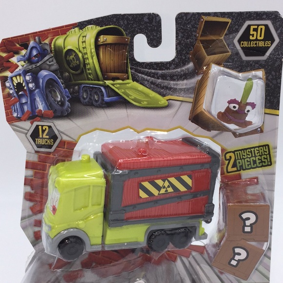 Smash Crashers Swill Bill Series 1 Mystery Crash the Truck! Unbox the Stuff! New - Picture 2 of 12